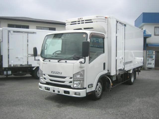 ISUZU