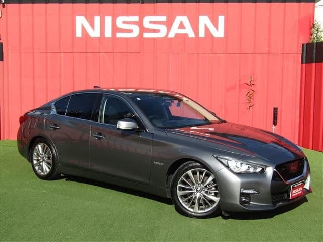 NISSAN