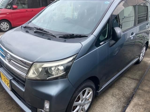 Car image 1