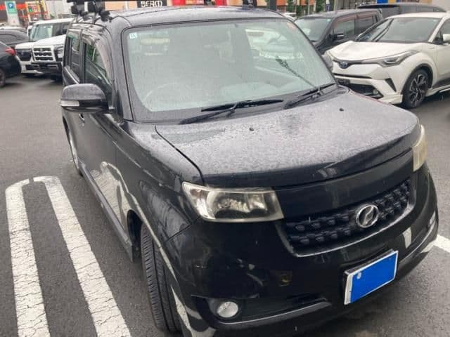 Car thumbnail 2
