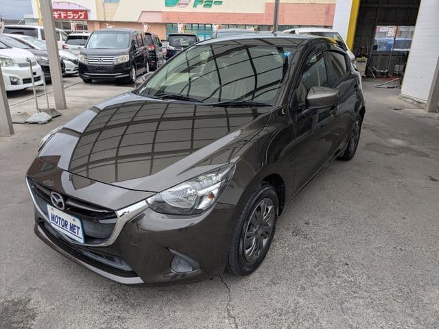 Car image 1