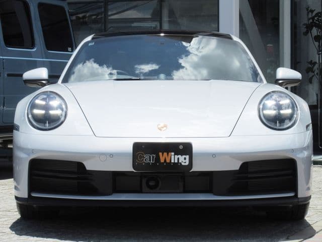 Car thumbnail 3