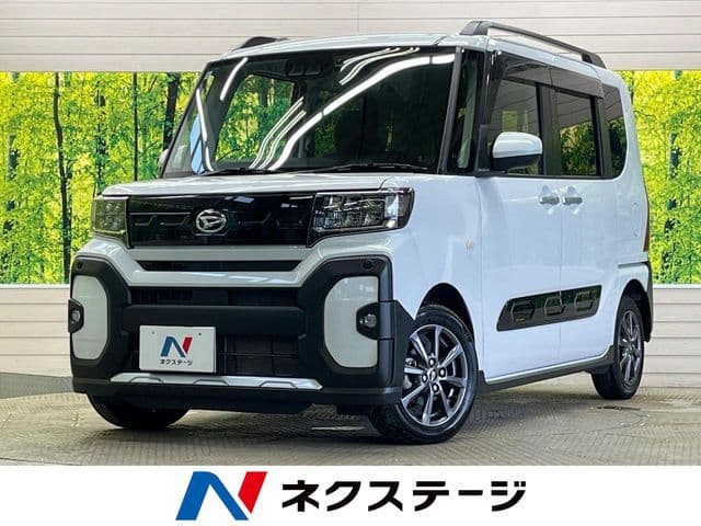 DAIHATSU TANTO FAN CROSS