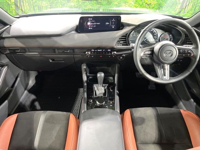 Car thumbnail 2