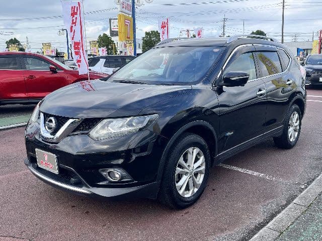 NISSAN