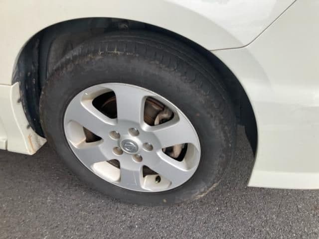 Car thumbnail 3