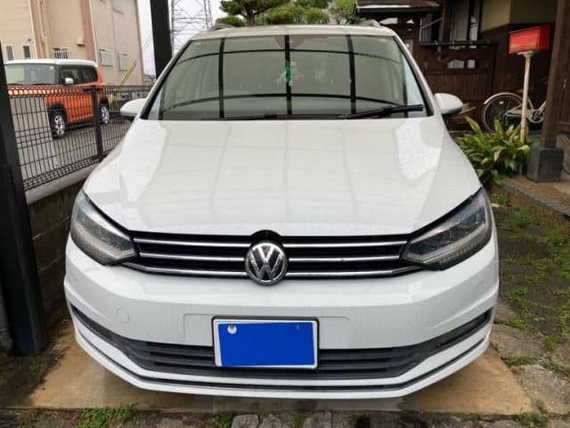 VOLKSWAGEN