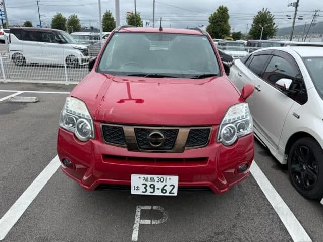 NISSAN