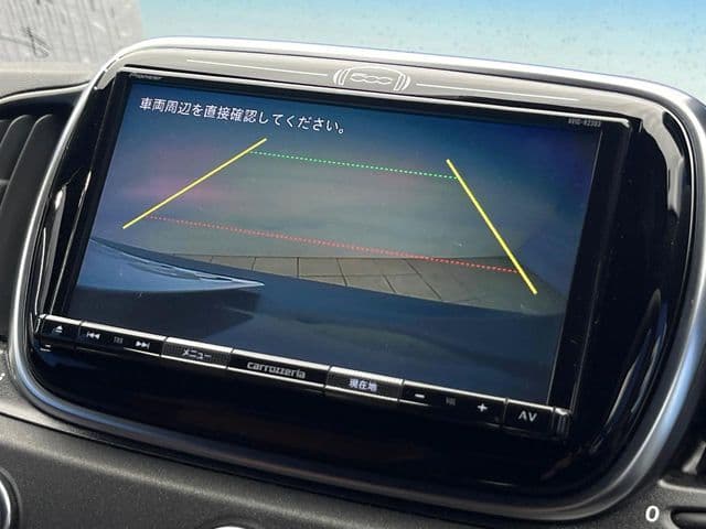 Car thumbnail 4