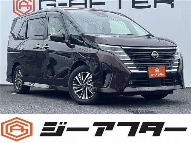 NISSAN
