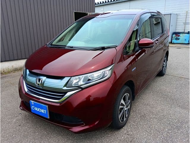 HONDA FREED plus HYBRID 4WD