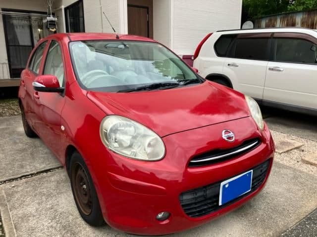 NISSAN