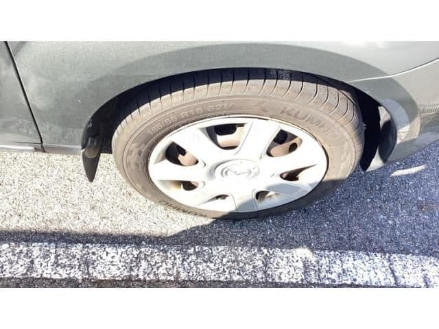 Car thumbnail 4