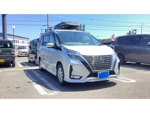 NISSAN