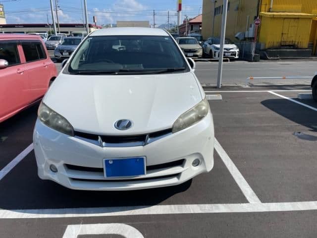 TOYOTA WISH 4WD