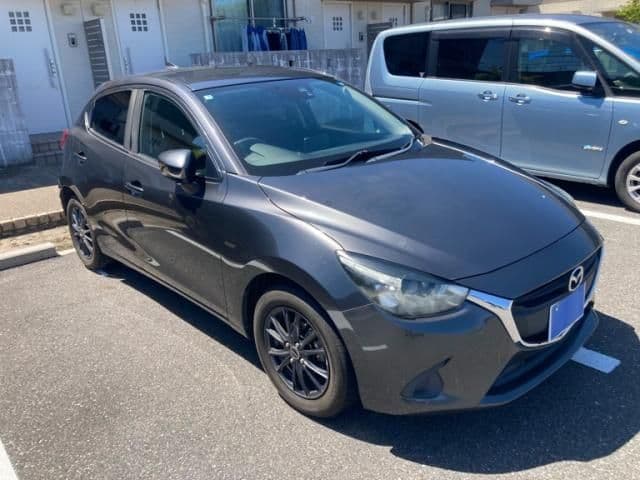 Car image 1