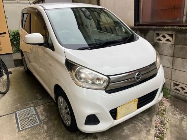 Car image 1
