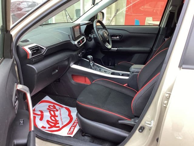 Car thumbnail 2