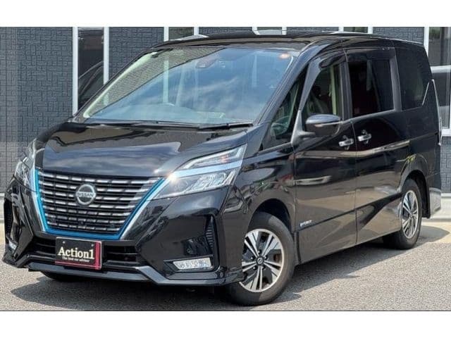 NISSAN