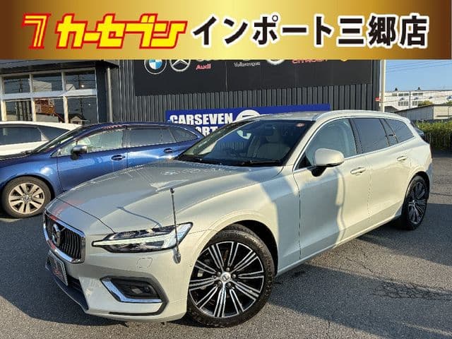 VOLVO VOLVO V60