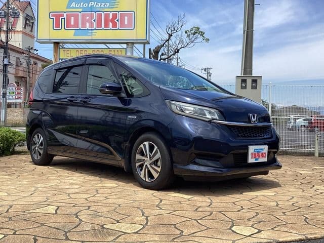 HONDA FREED HYBRID