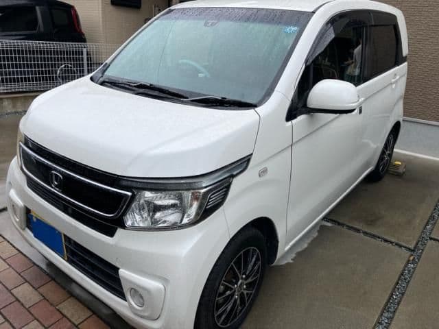 Car thumbnail 2