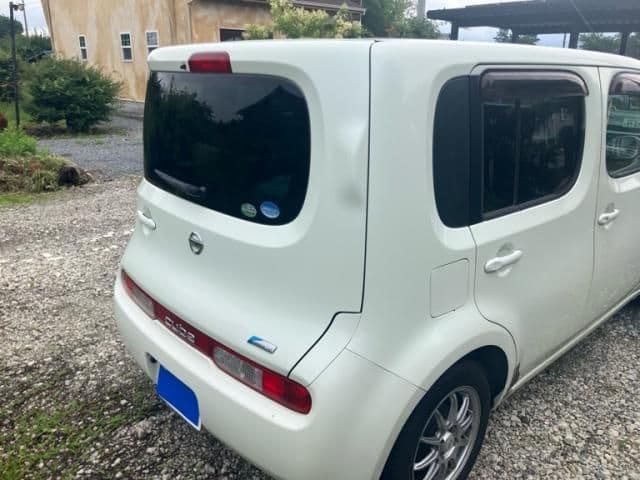 Car thumbnail 3
