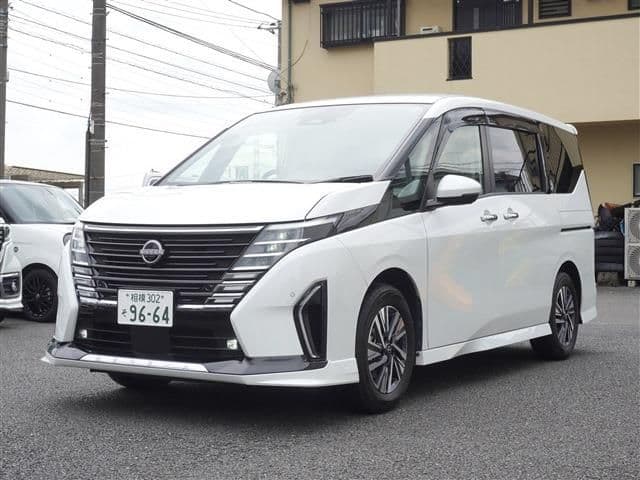 NISSAN