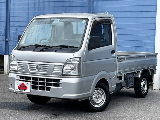 NISSAN NT100 CLIPPER
