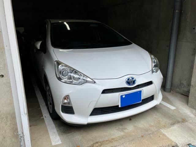 Car thumbnail 2