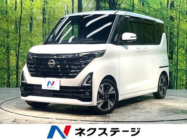 NISSAN ROOX