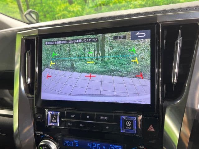 Car thumbnail 4