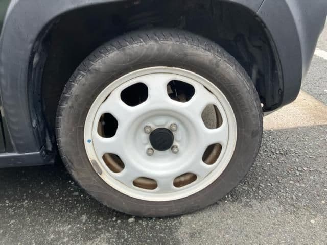 Car thumbnail 4