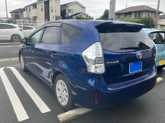 Car thumbnail 3