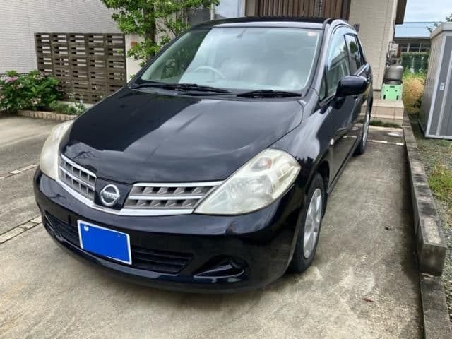 NISSAN