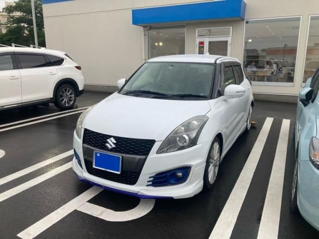 SUZUKI