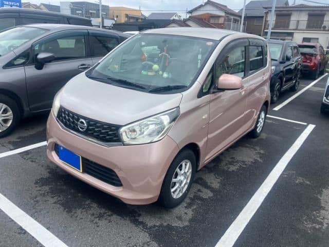 Car image 1