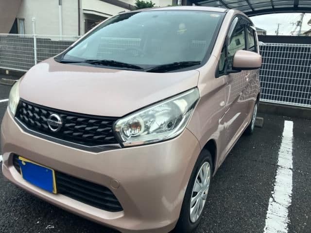 NISSAN