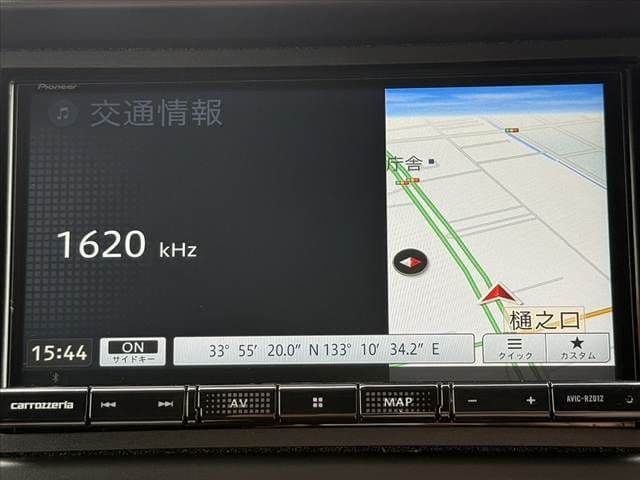 Car thumbnail 3