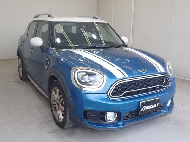 Car thumbnail 4