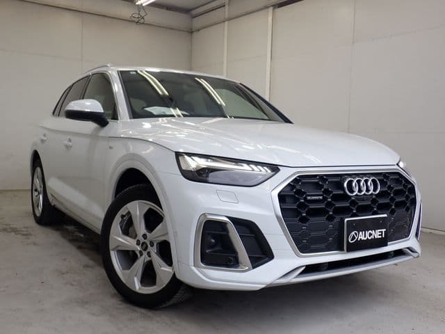 AUDI AUDI Q5