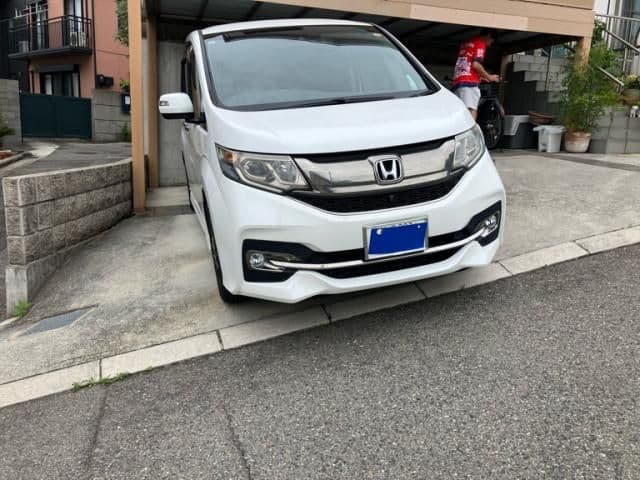 Car thumbnail 2