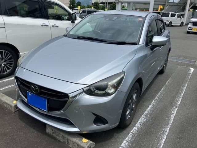 Car thumbnail 2