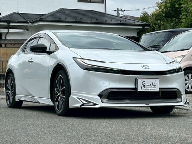 Car thumbnail 3