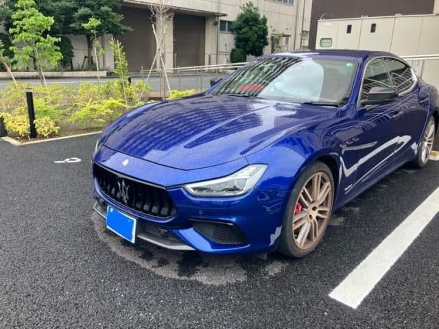 Car thumbnail 3