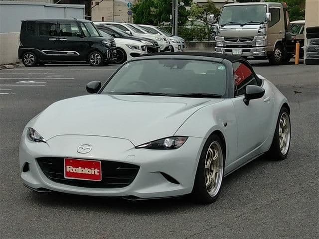 Car thumbnail 4