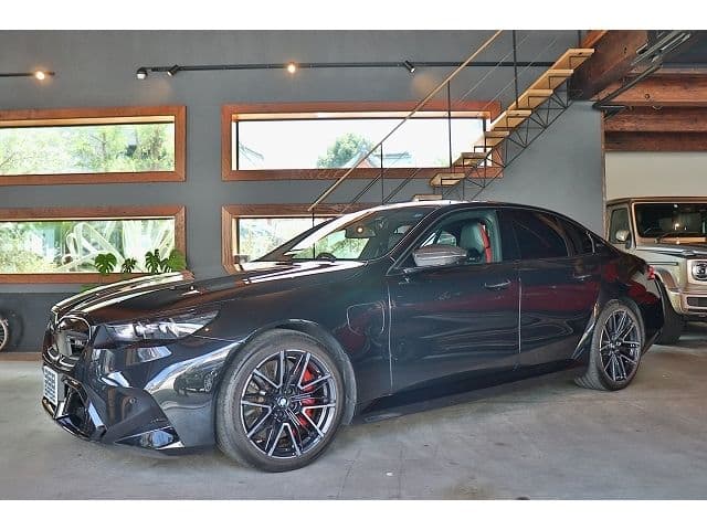 BMW BMW M5