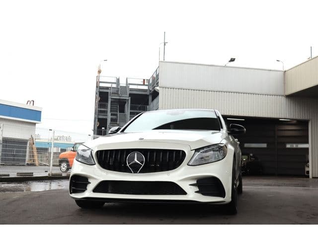 MERCEDES BENZ