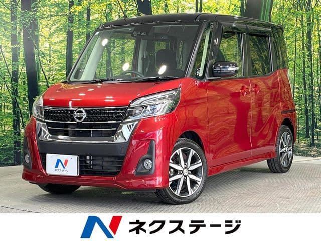 NISSAN