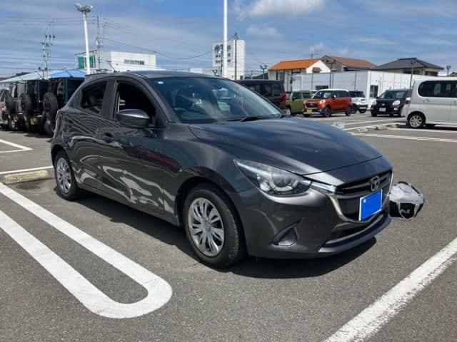 Car image 1